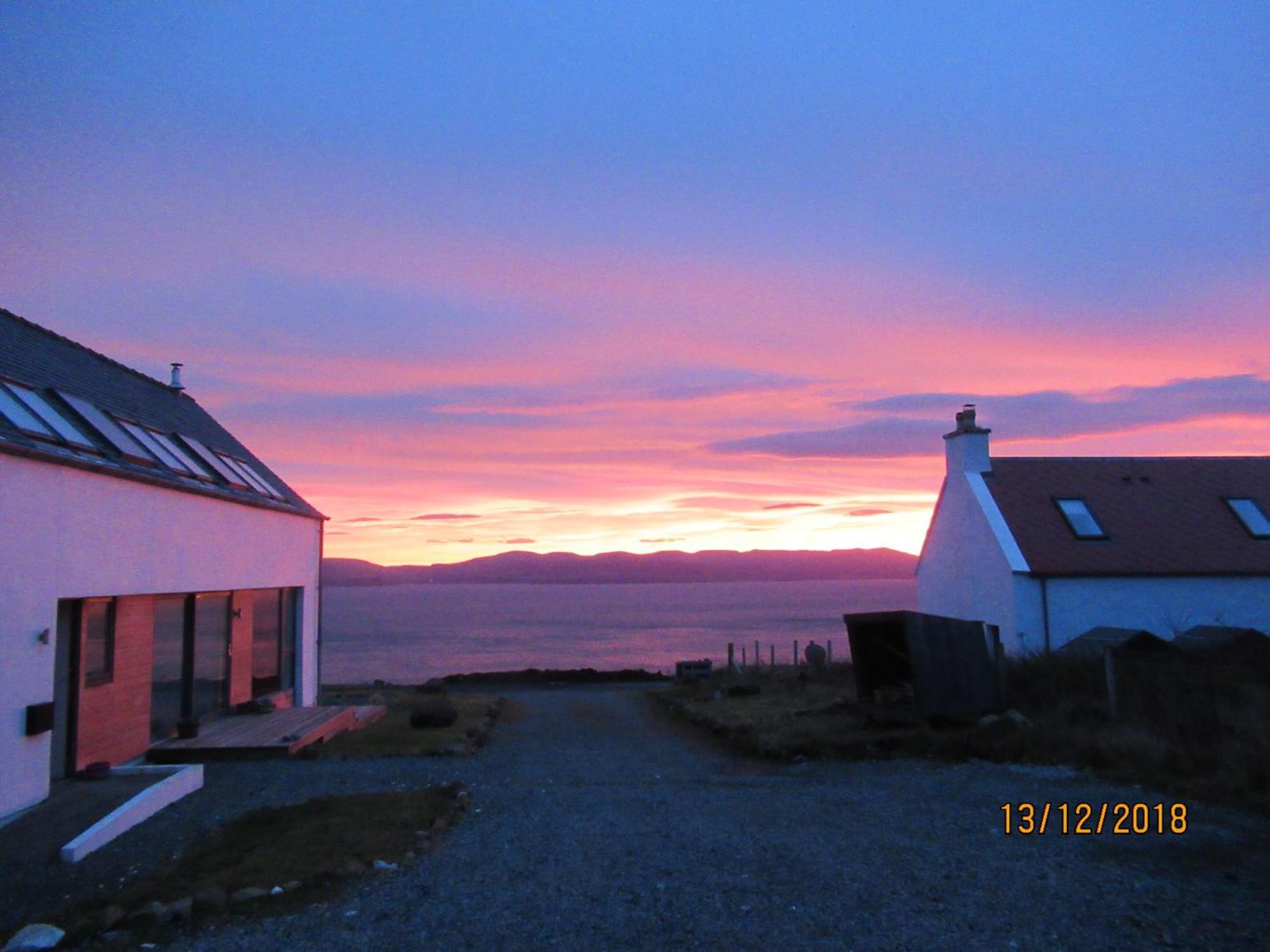 Croft 7 Geary Self Catering Studio With Stunning Sea Views Exteriér fotografie